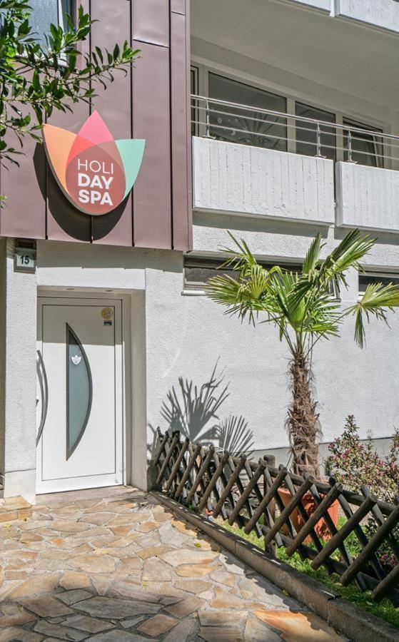Holi Day Spa 2-Bett Zimmer App 3 Berlin Exterior photo